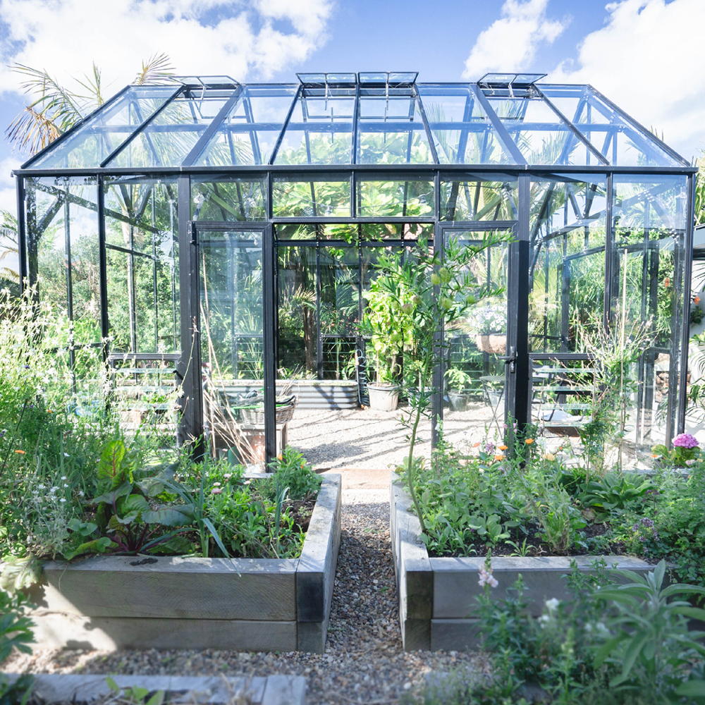 12x16ft (3.8x5.1m) Greenhouse