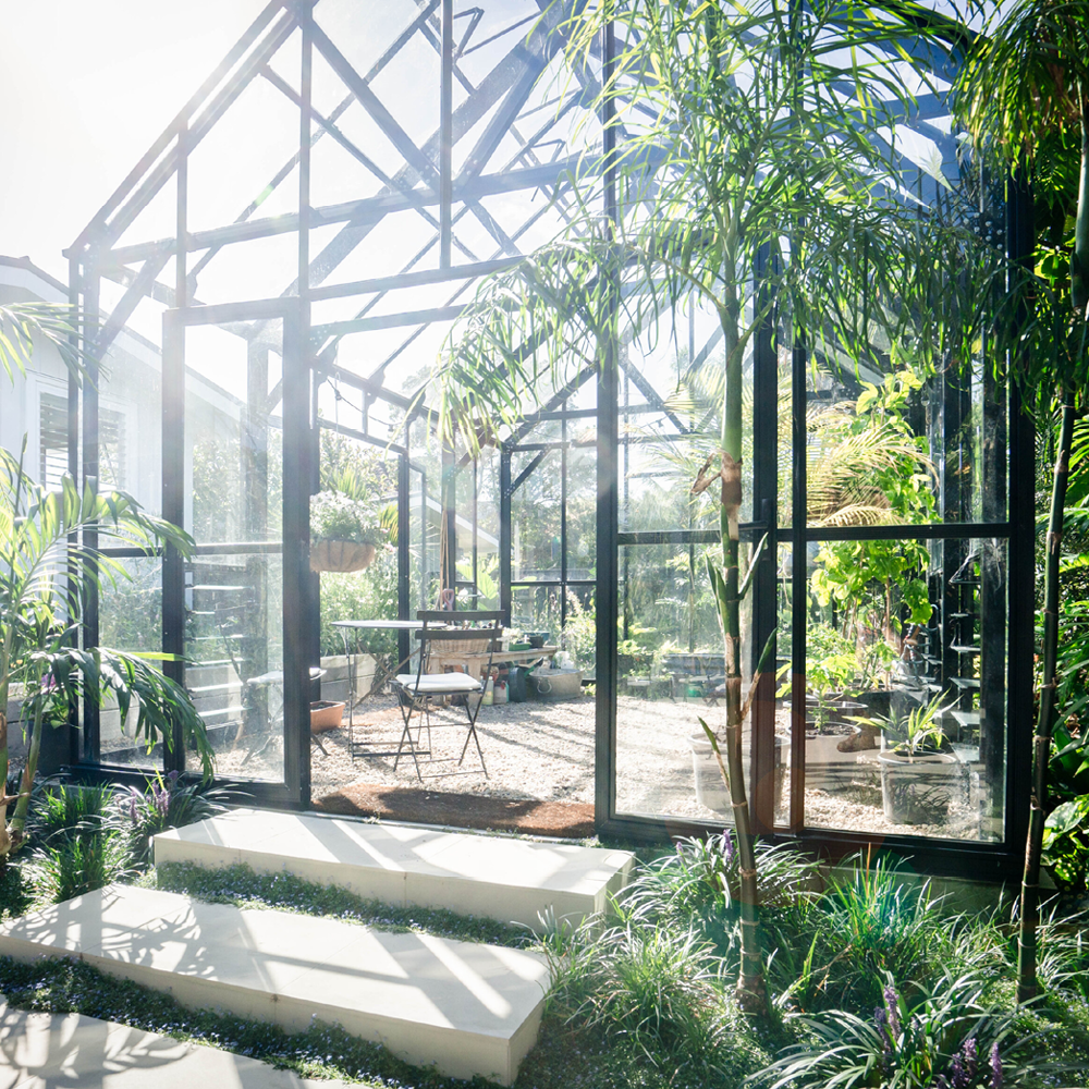 12x16ft (3.8x5.1m) Greenhouse