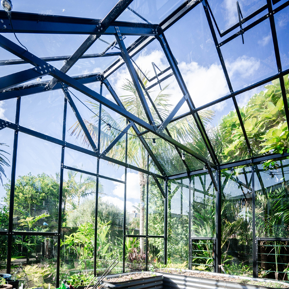 12x16ft (3.8x5.1m) Greenhouse